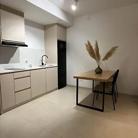 Instant House Apartment *